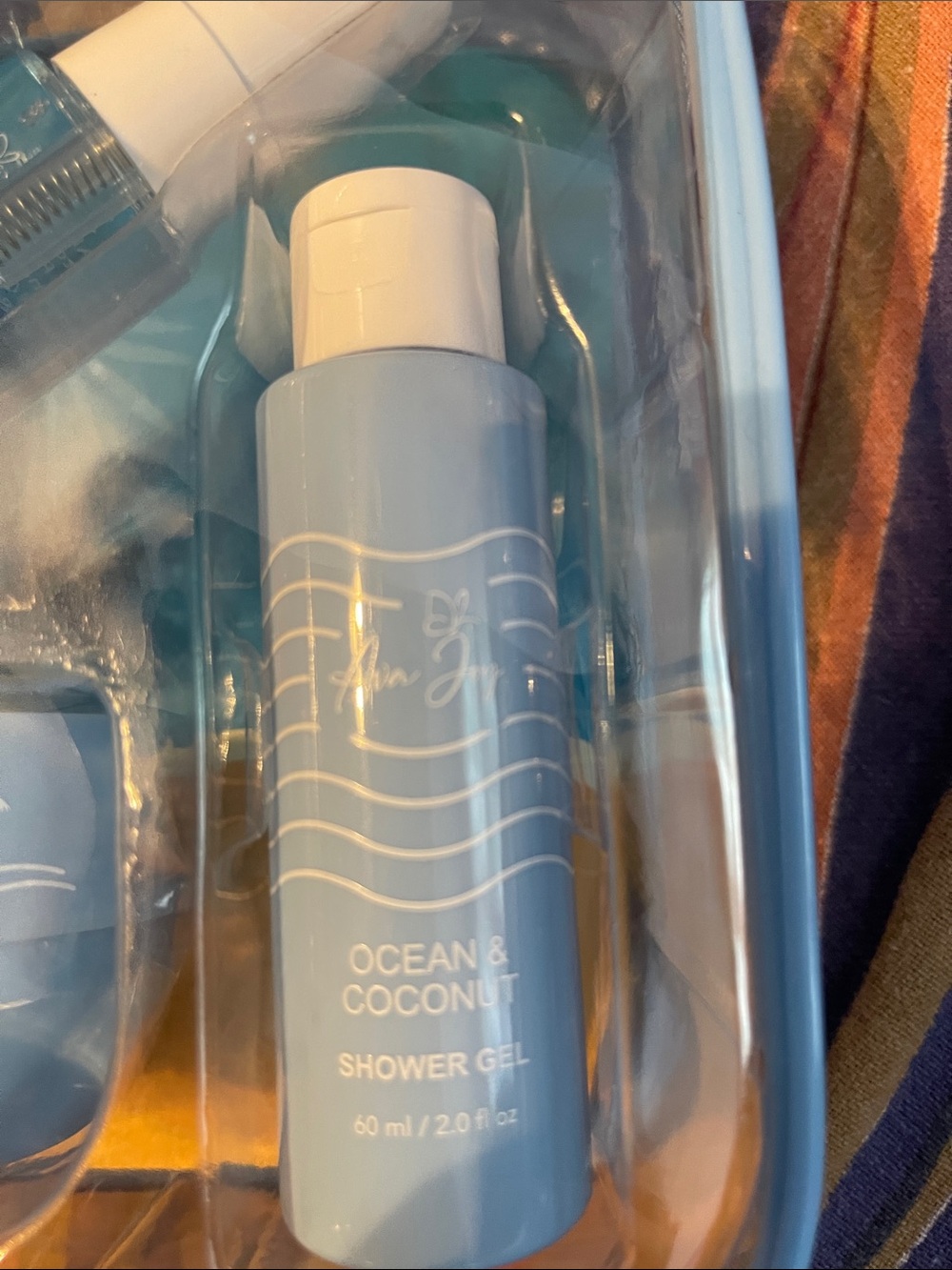 Ava Joy Travel Bath Set Ocean & Coconut- Teal Case - Picture 4 of 6